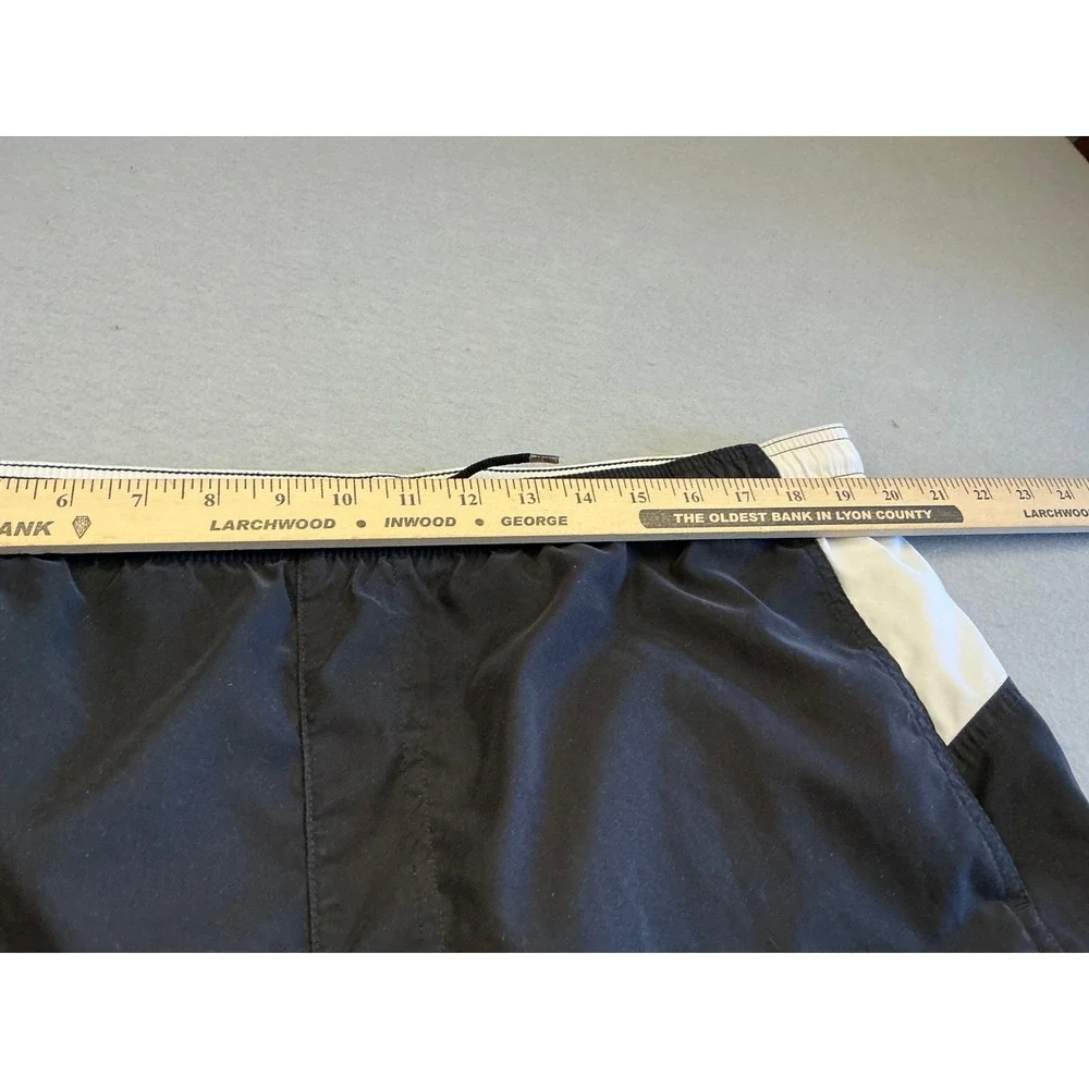 Nike Vintage Board Shorts Black White Swim Trunks Mesh Lined Mens XL U50901WWW